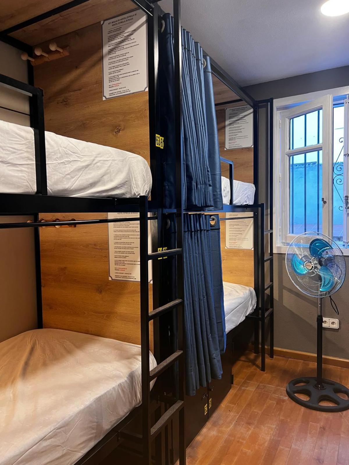 Hostel Estrella 20 Madrid Eksteriør bilde